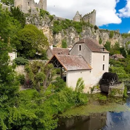 Vakantiehuis La Charmille - Grande Maison Bourgeoise, 35 Kms Du Futuroscope *