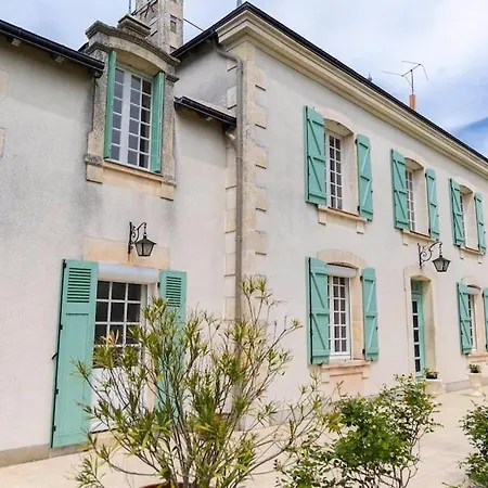 La Charmille - Grande Maison Bourgeoise, 35 Kms Du Futuroscope La Puye