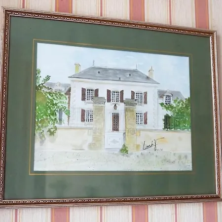 Vakantiehuis La Charmille - Grande Maison Bourgeoise, 35 Kms Du Futuroscope La Puye