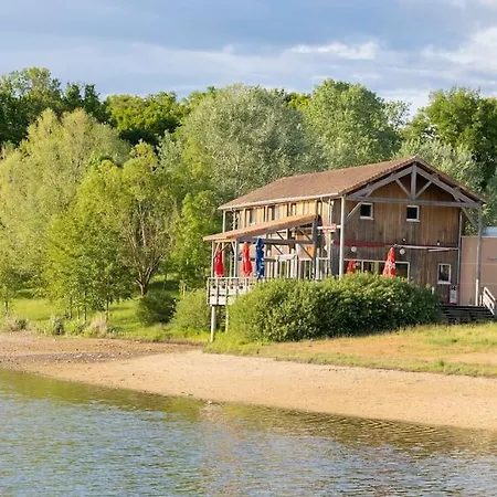 Vakantiehuis La Charmille - Grande Maison Bourgeoise, 35 Kms Du Futuroscope