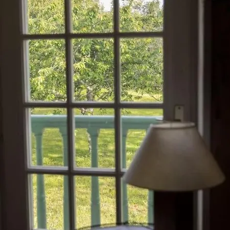 Vakantiehuis La Charmille - Grande Maison Bourgeoise, 35 Kms Du Futuroscope