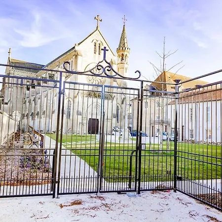 La Charmille - Grande Maison Bourgeoise, 35 Kms Du Futuroscope