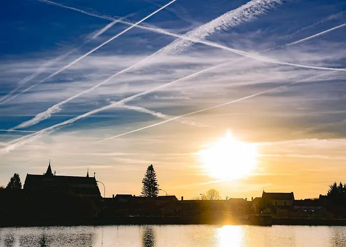 別荘 La Charmille - Grande Maison Bourgeoise, 35 Kms Du Futuroscope