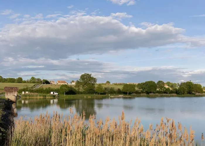 別荘 La Charmille - Grande Maison Bourgeoise, 35 Kms Du Futuroscope