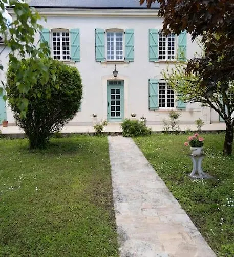 La Charmille - Grande Maison Bourgeoise, 35 Kms Du Futuroscope La Puye