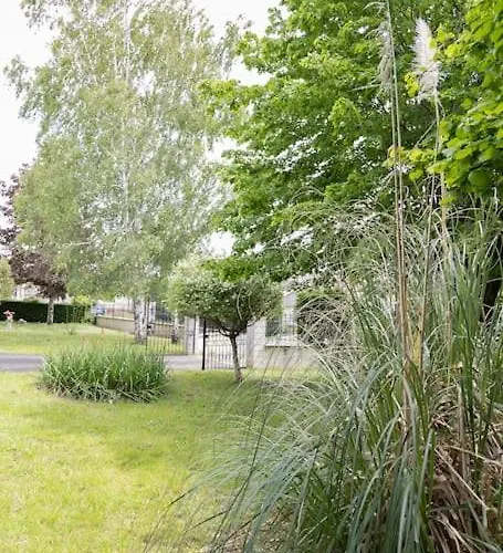 別荘 La Charmille - Grande Maison Bourgeoise, 35 Kms Du Futuroscope *