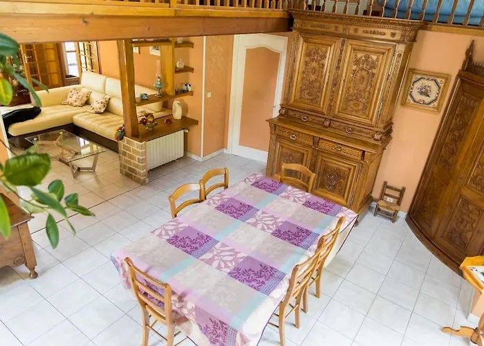 La Charmille - Grande Maison Bourgeoise, 35 Kms Du Futuroscope La Puye