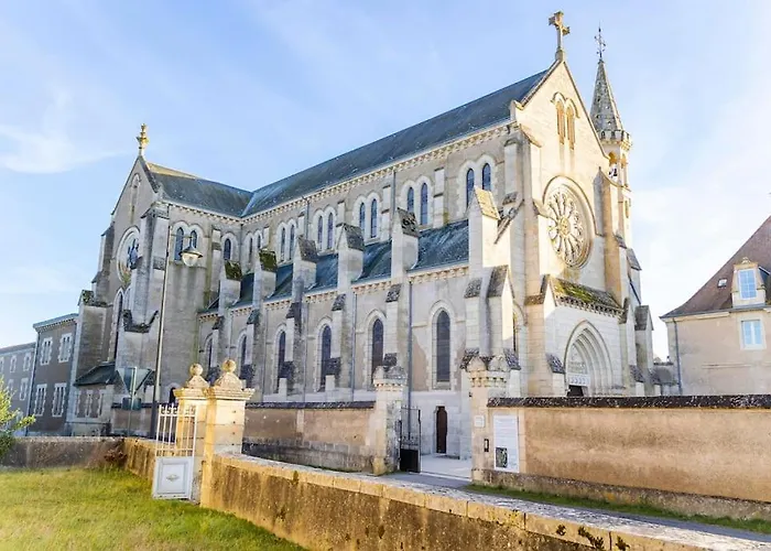 別荘 La Charmille - Grande Maison Bourgeoise, 35 Kms Du Futuroscope *